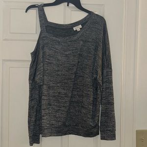 Market & Spruce Mely Single Cold Shoulder Knit Top